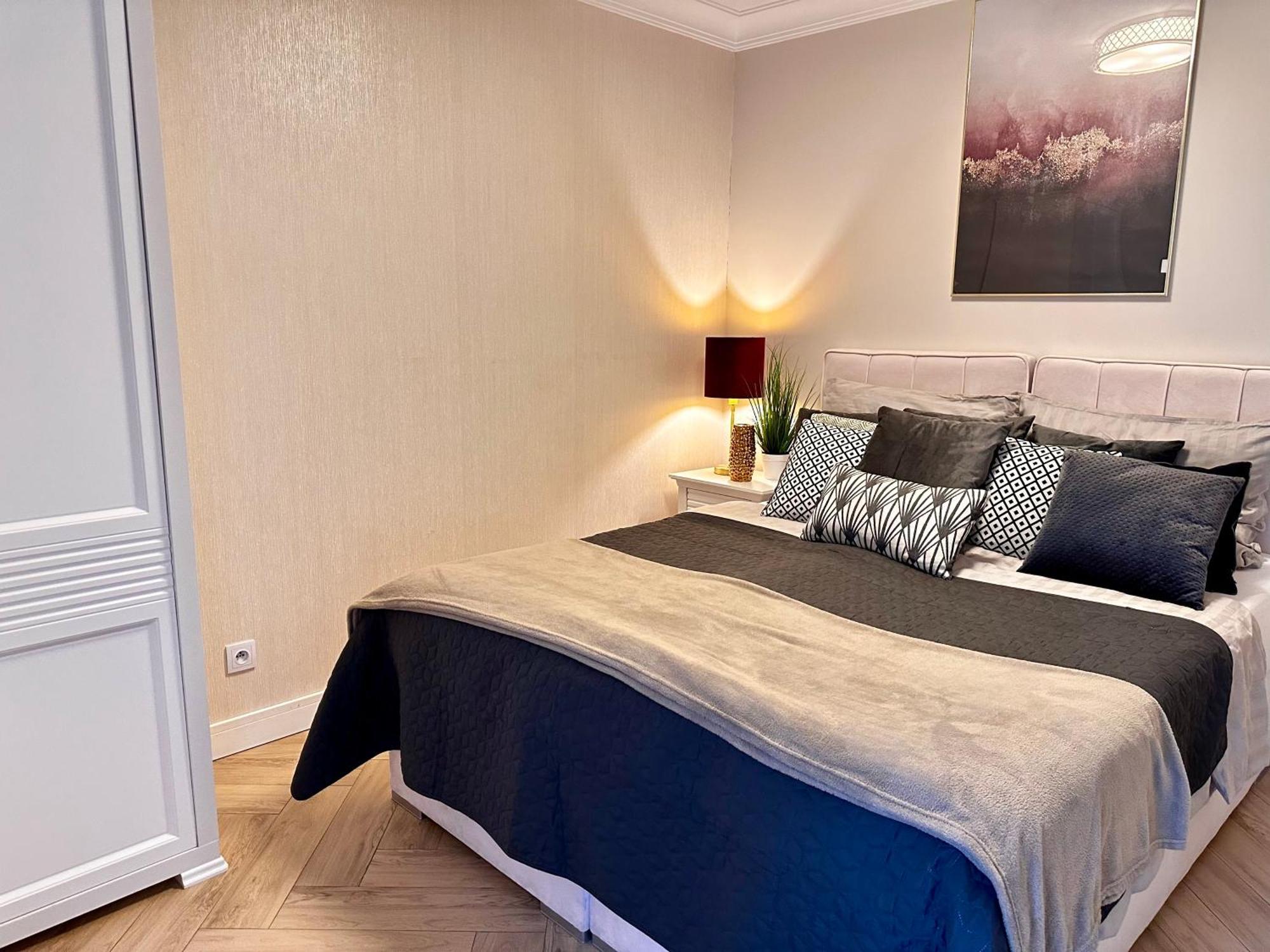 Apartament Saphire Kielce Extérieur photo