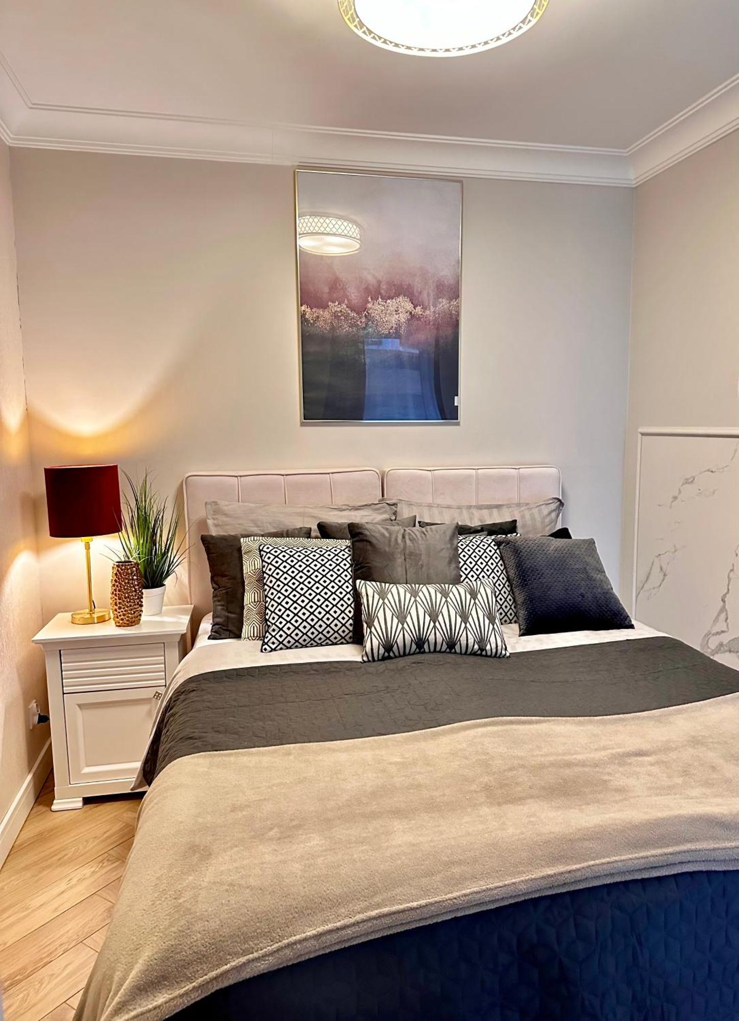 Apartament Saphire Kielce Extérieur photo