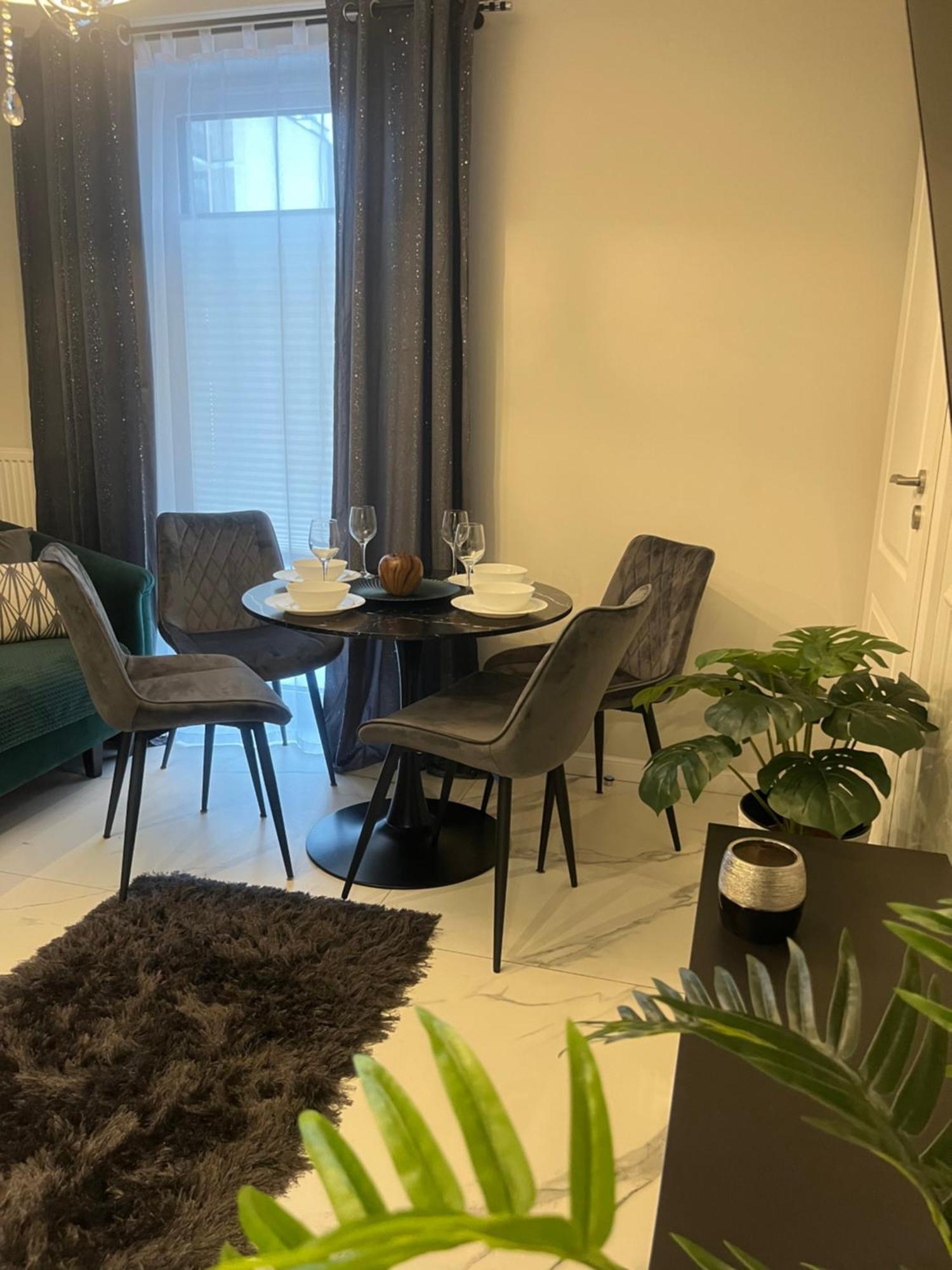 Apartament Saphire Kielce Extérieur photo