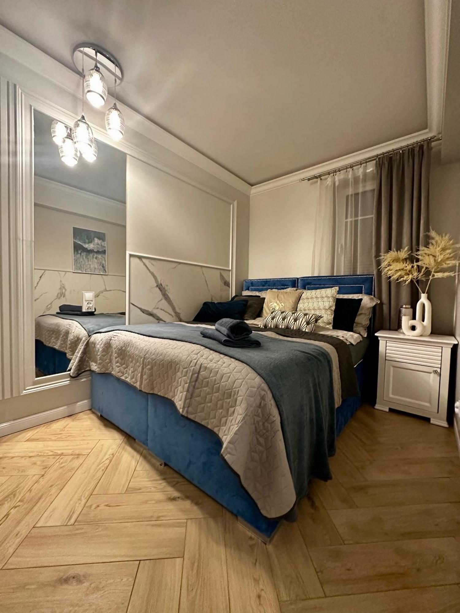 Apartament Saphire Kielce Extérieur photo