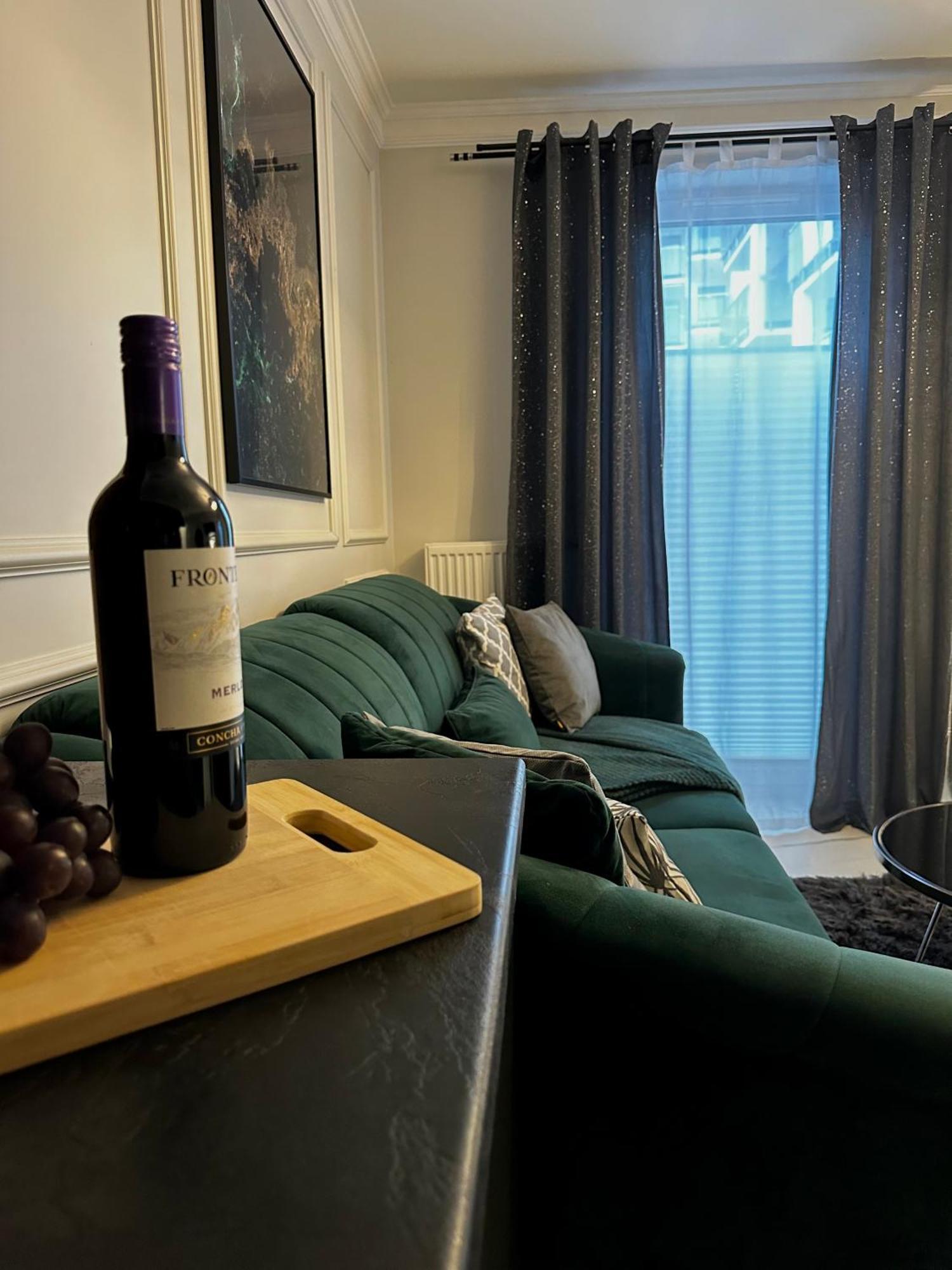 Apartament Saphire Kielce Extérieur photo